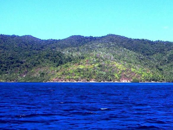 Buayan Island with long seafront cove
