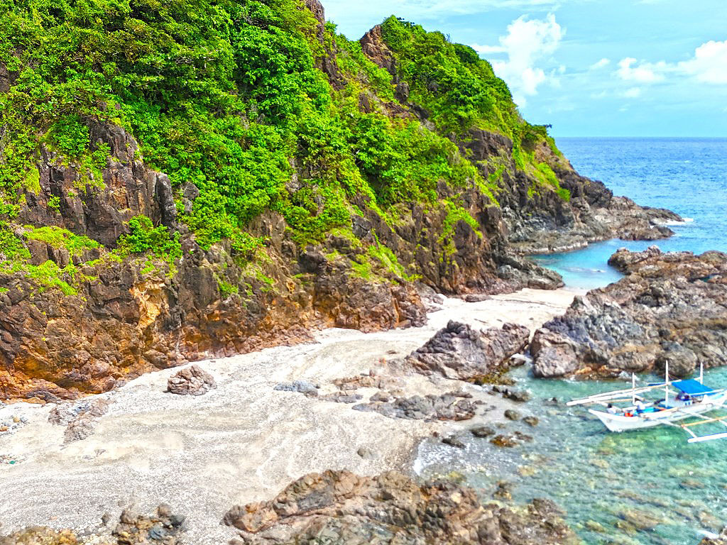 Calitan Island with Commanding Heights
