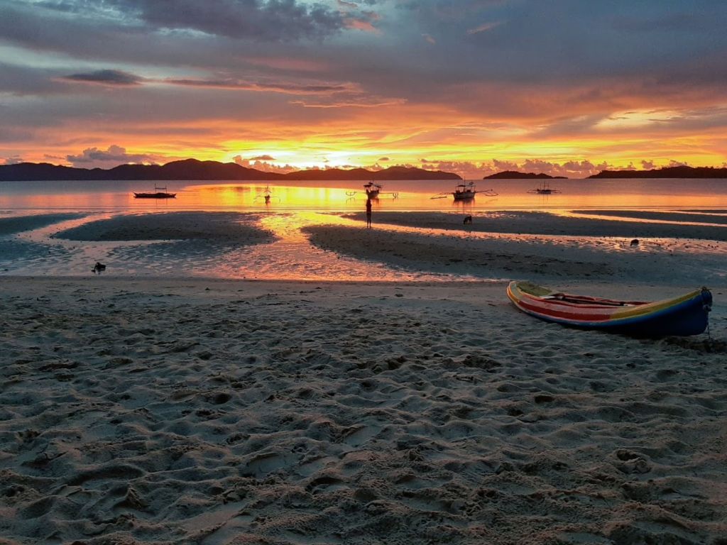 White Sand Sunset Beachfront