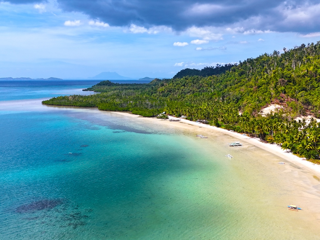 White Sand Sunset Beachfront