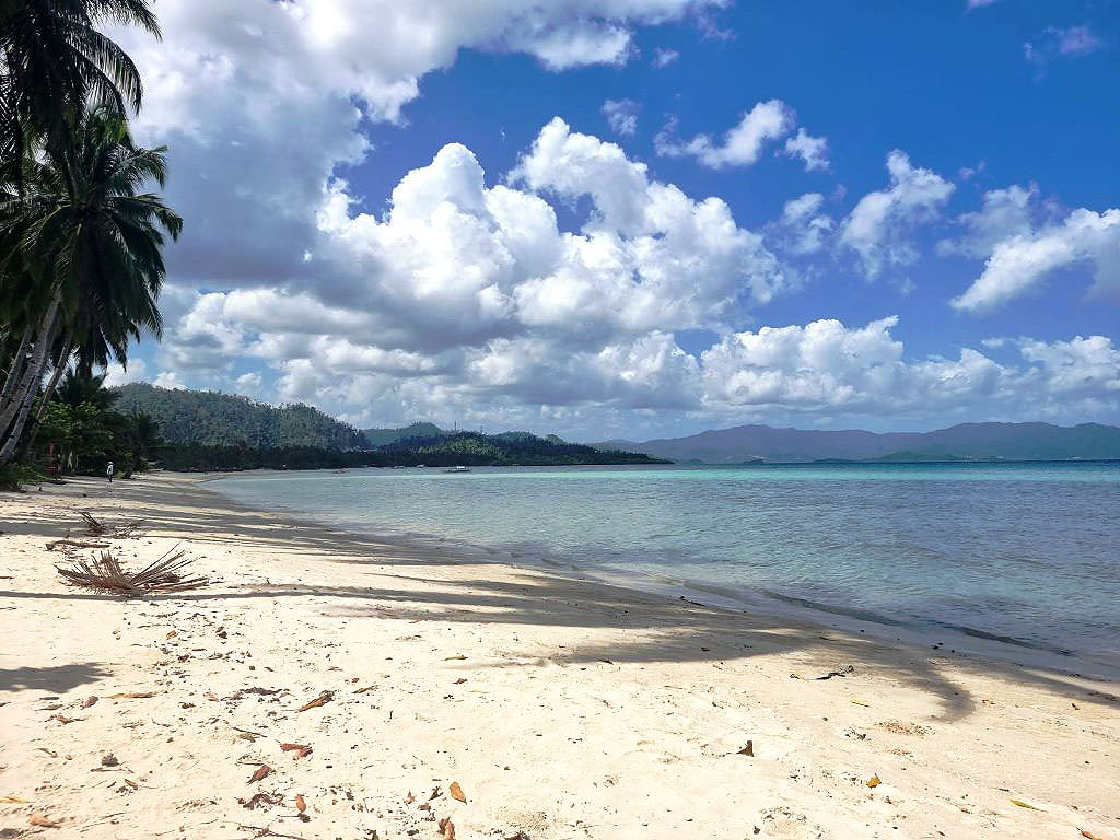 White Sand Sunset Beachfront
